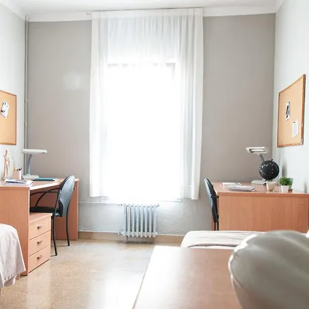 Residencia Universitaria Resa Sant Jordi *