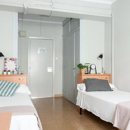 Residencia Universitaria Resa Sant Jordi * Tarragona