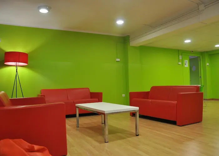 Residencia Universitaria Resa Sant Jordi Vandrerhjem